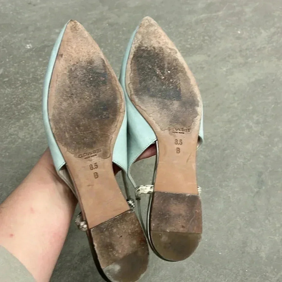 Coach  pointy toe open back flats - Picture 5 of 7